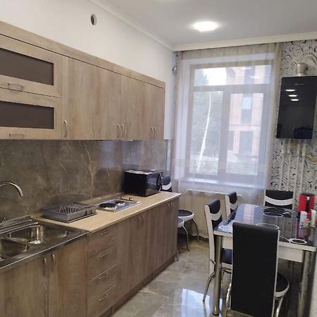 Квартира В Центре Города Ванадзор Appartement Buitenkant foto