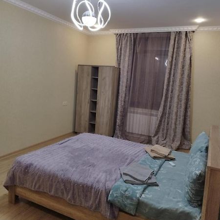 Квартира В Центре Города Ванадзор Appartement Buitenkant foto